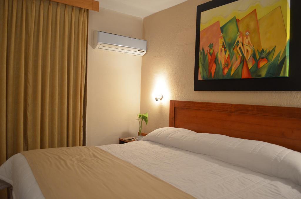 Hotel Meson De La Chinantla Tuxtepec Ngoại thất bức ảnh