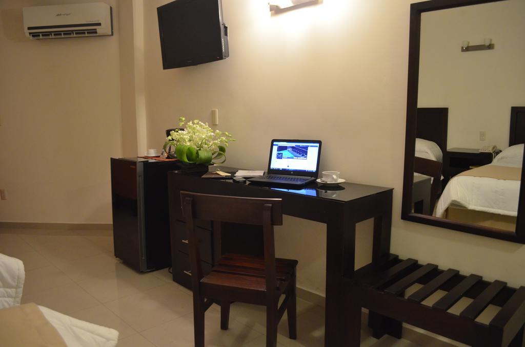 Hotel Meson De La Chinantla Tuxtepec Ngoại thất bức ảnh